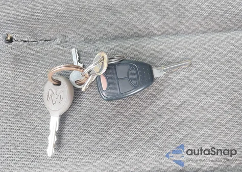 2004 Chrysler Town & Country Lx из США, поврежденный, VIN 2C8GP44R94R576142